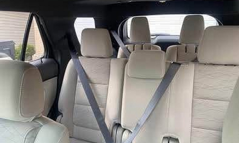 2013 Ford Explorer A...