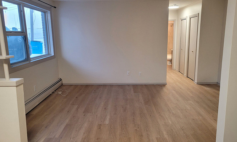 Beautiful 1 Bedroom ...