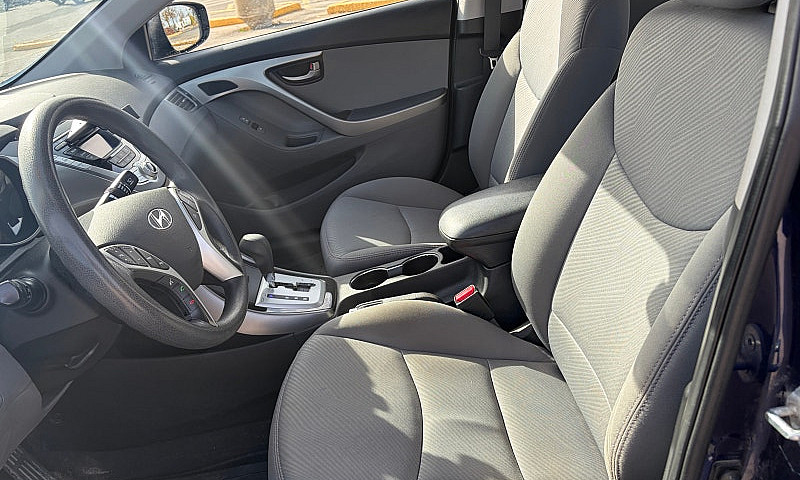 2012 Hyundai Elantra...