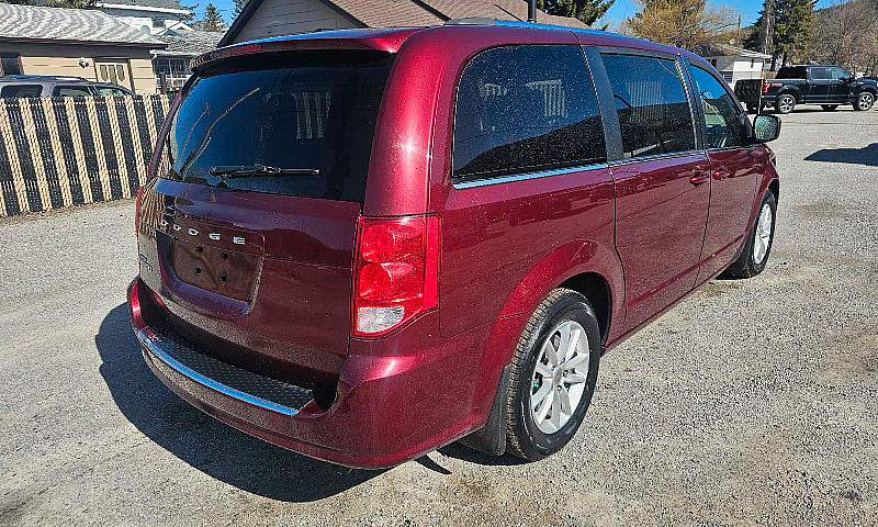 2018 Dodge Grand Car...