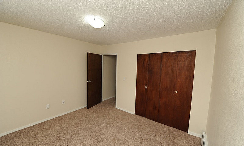 One Bedroom Apartmen...