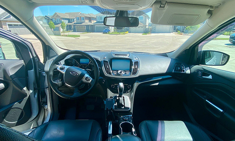 2014 Ford Escape Tit...