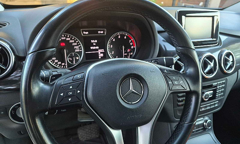 2014 Mercedes B250 F...