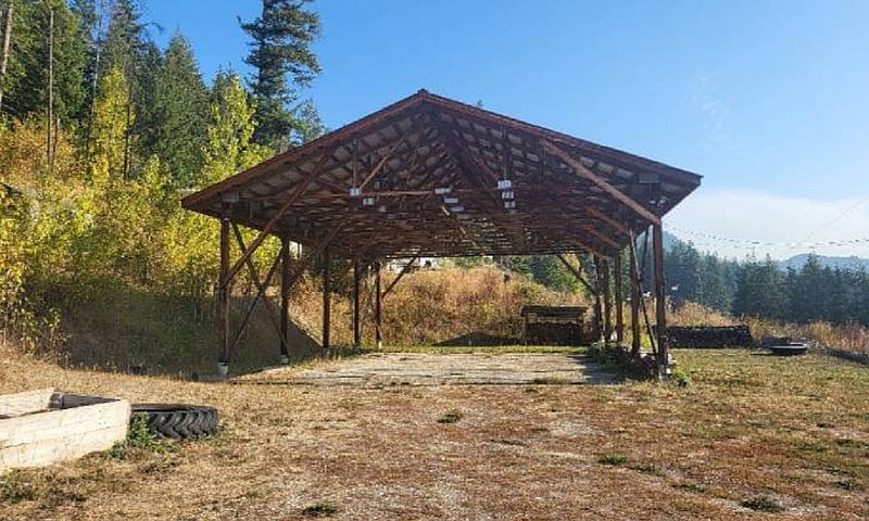 Shuswap 1.7 Acre Lot...