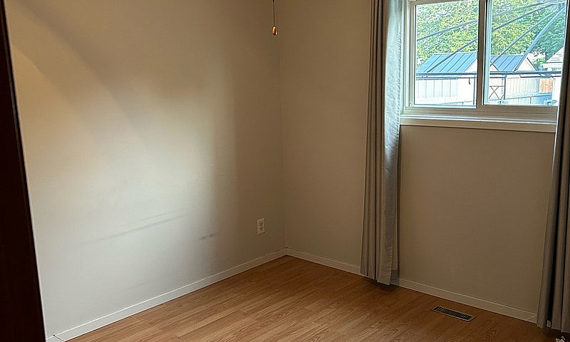 House For Rent In St...
