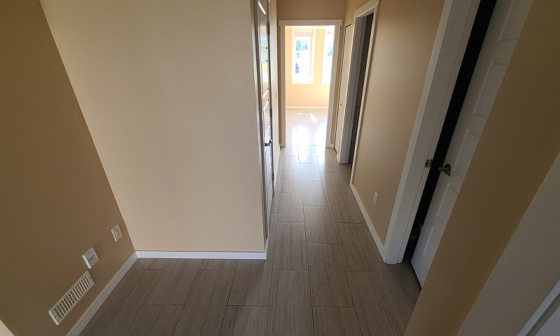 Large Pets Ok - 2Br....