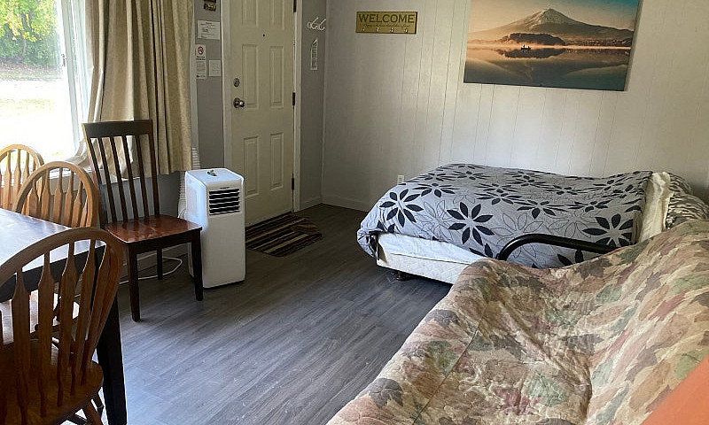 Cabin To Rent Locate...