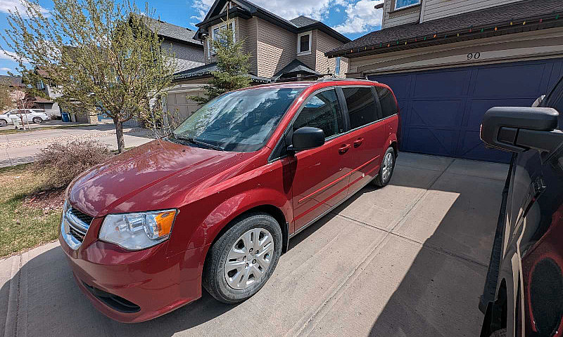 2015 Dodge Grand Car...