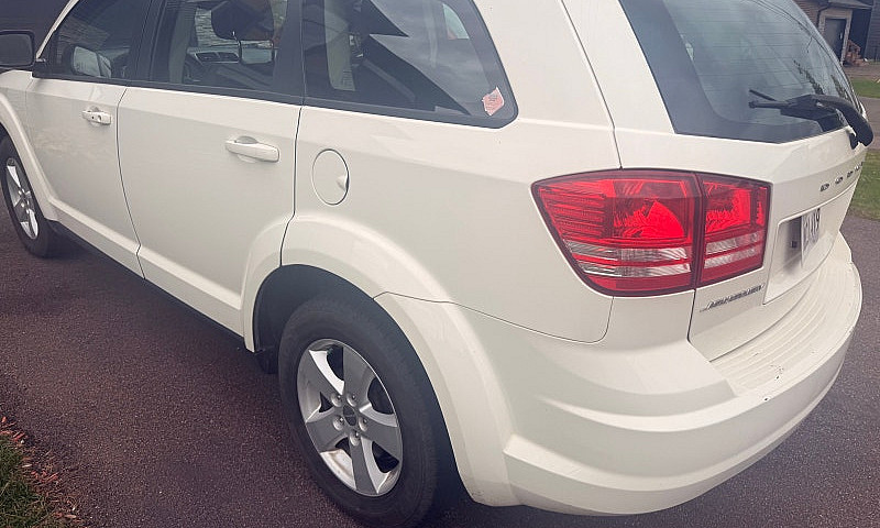 2017 Dodge Journey 7...