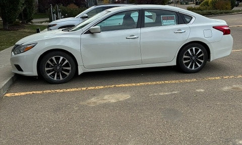 For Sale 2017 Nissan...