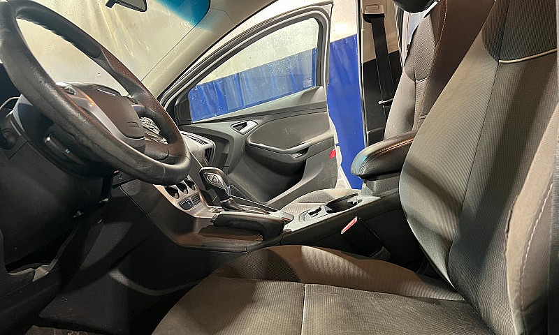 2014 Ford Focus ...