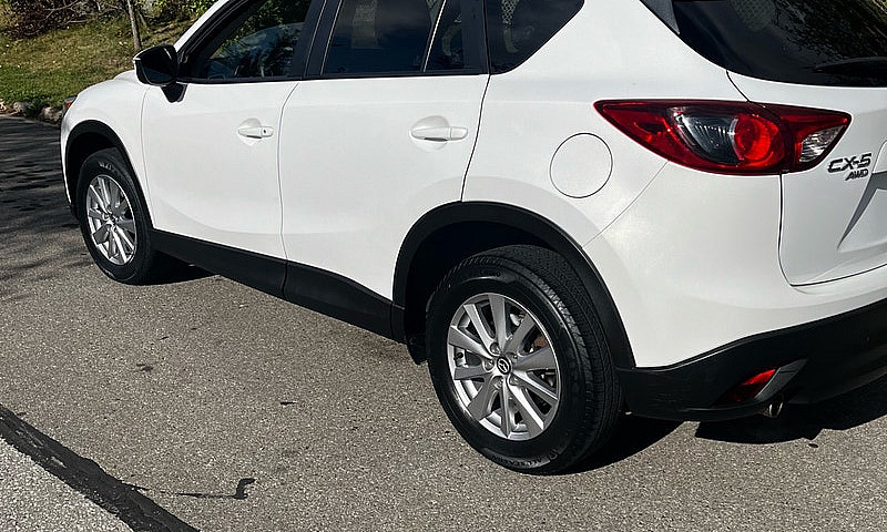 Mazda Awd 2016...