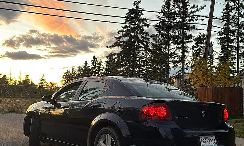 Dodge Avenger 2011...