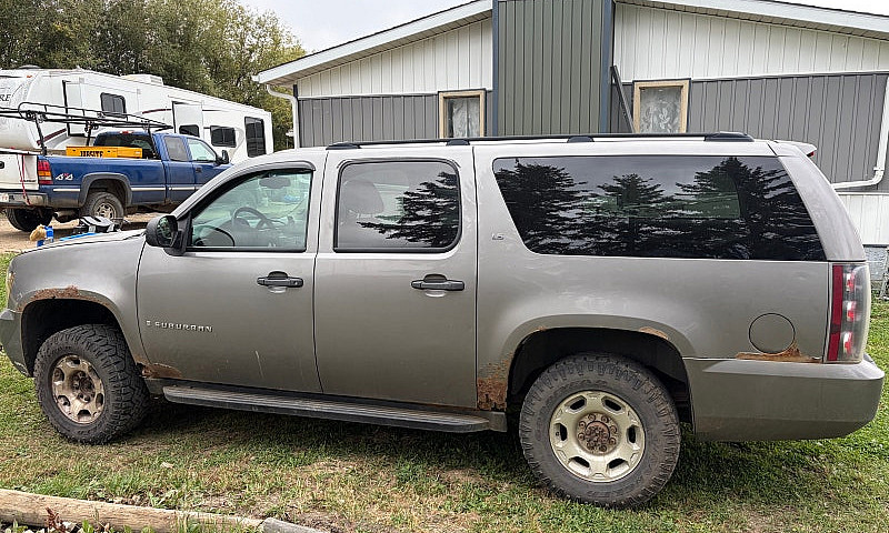 Chevy Suburban ...