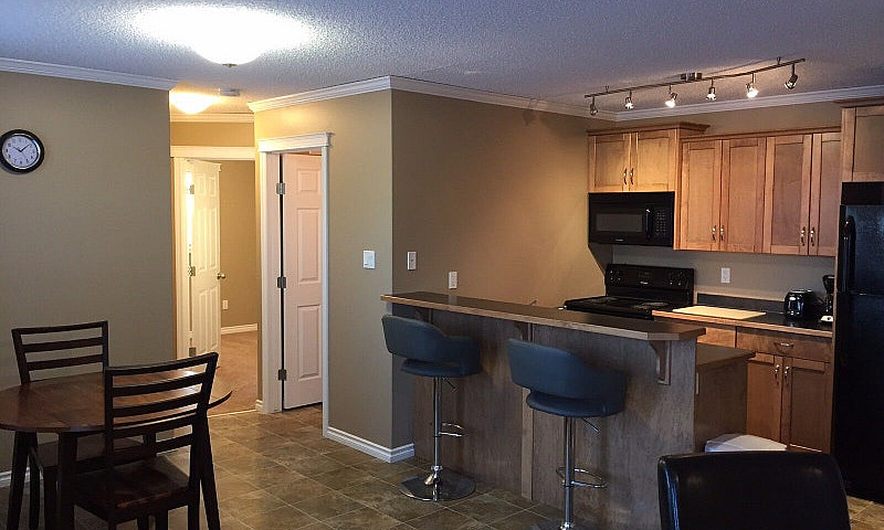**Newer** 2 Bedroom ...