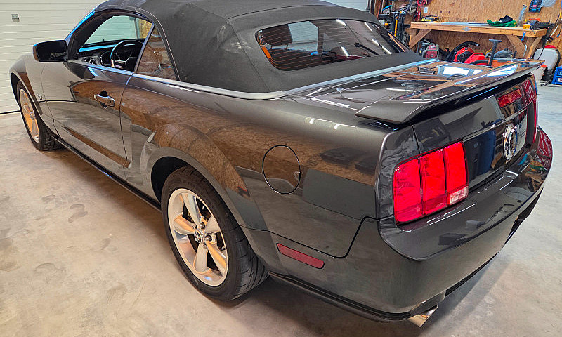 2008 Mustang Gt *5Sp...