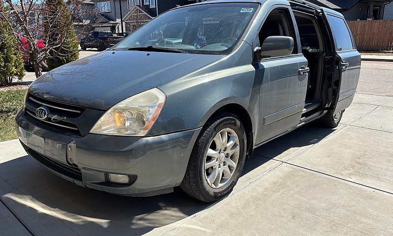 2007 Kia Sedona ...