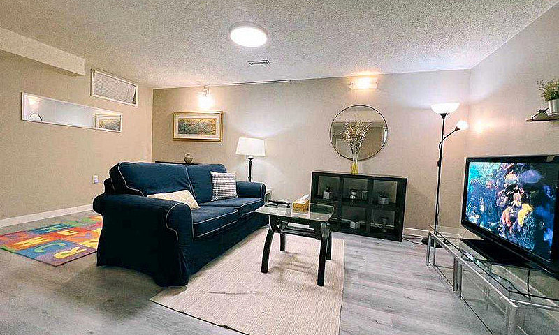 2 Bed Basement Sw...