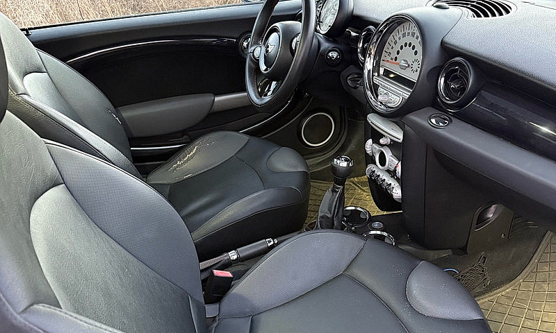 Mini Cooper S ...