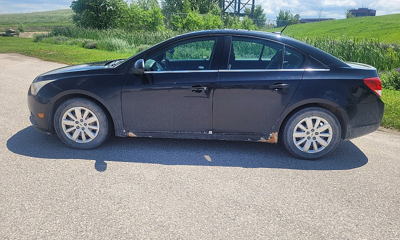 2011 Chevrolet Cruze...