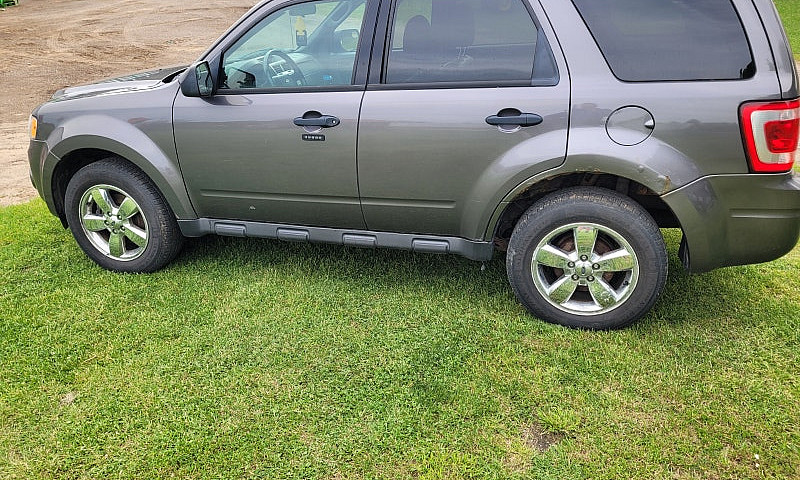 2011 Ford Escape...