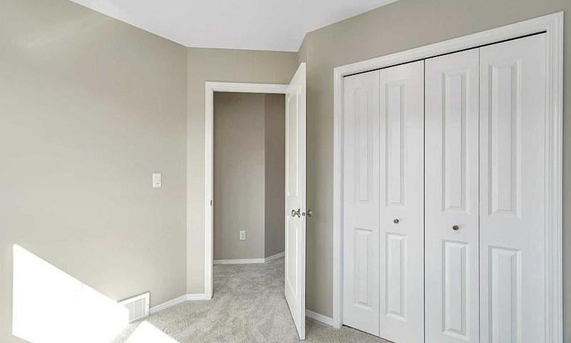 One Shared Room Avai...