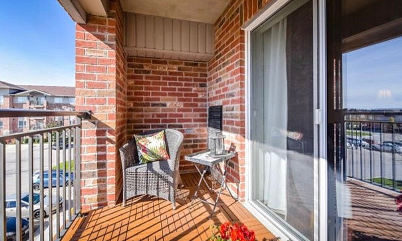 2 Bedroom, 1 Bath, 2...