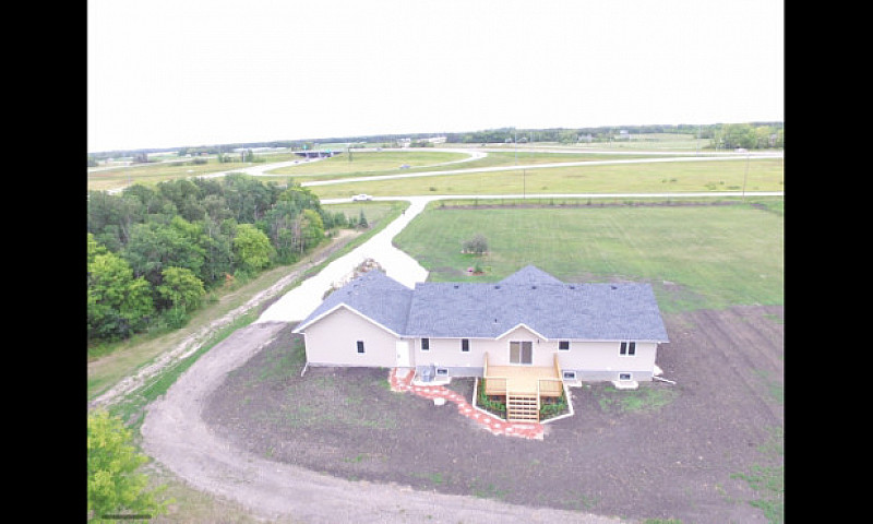 House And Acreage Fo...