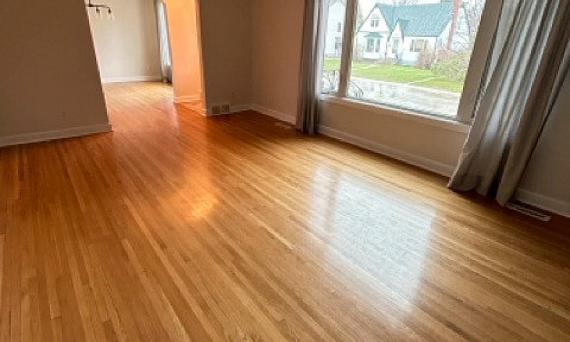 **4 Bed 2 Bath Home ...