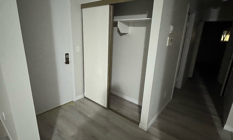 Stadium 1 Bedroom Co...