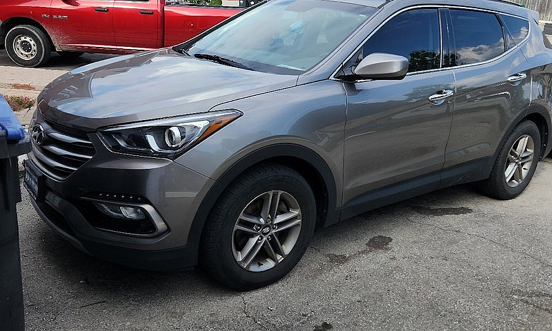 2017 Hyundai Santa F...