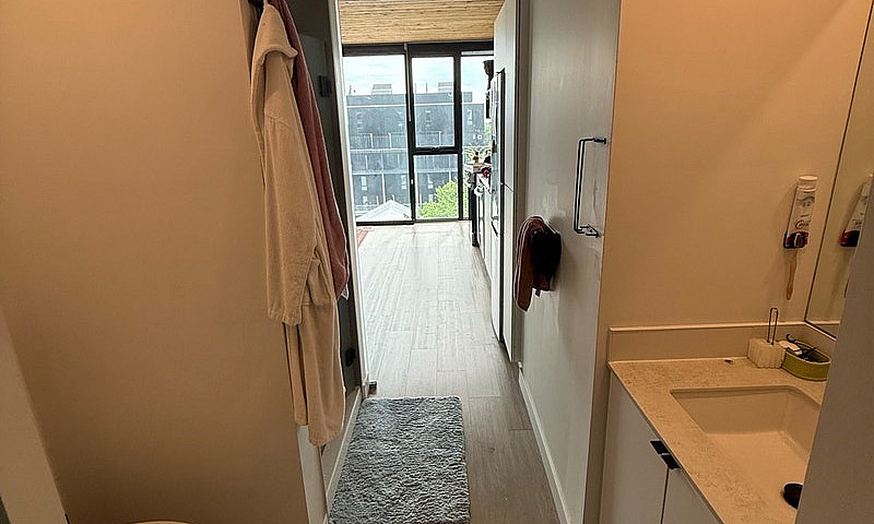 1 Bedroom Apartment ...