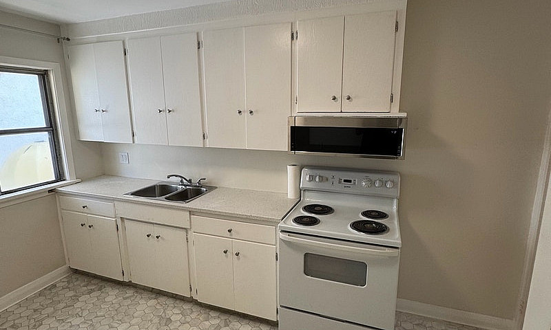 1 Bedroom Apartment...
