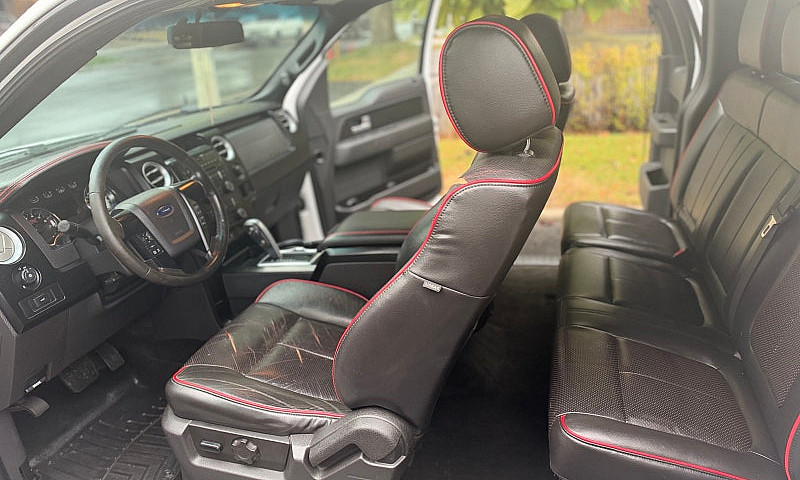2013 Ford F150 Fx2...