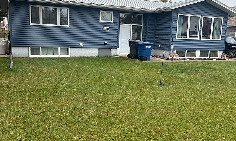 House  In Craik For ...