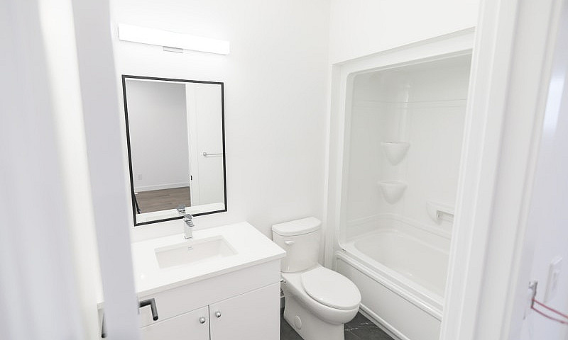 **3Bed 2.5Bath Duple...