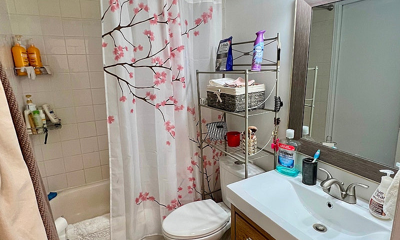 2 Bedroom Condo For ...