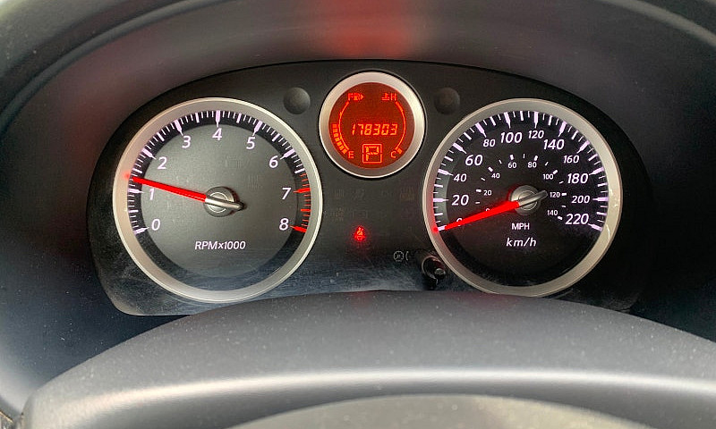Nissan Sentra 2010 A...