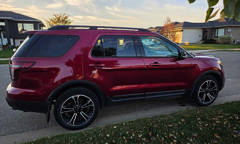 Ford Explorer Sport ...