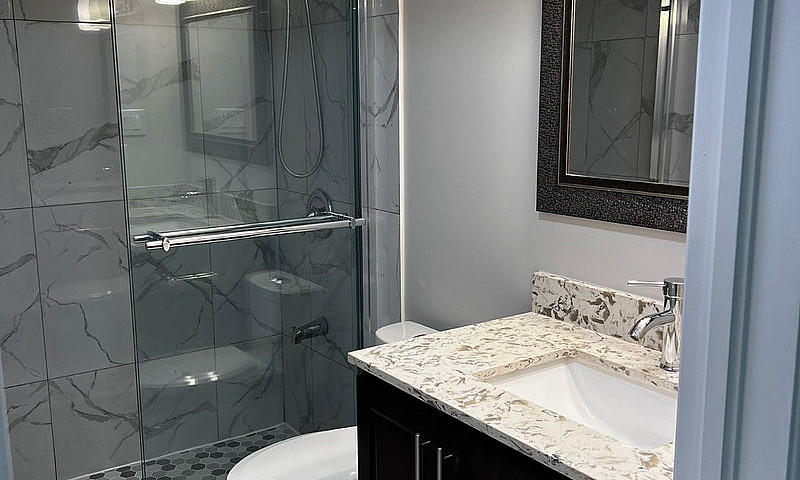 2 Bedroom Basement -...