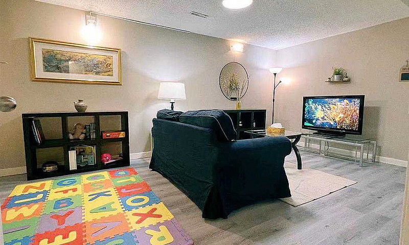 2 Bed Basement Sw...