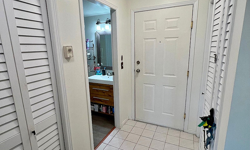 2 Bedroom Condo For ...