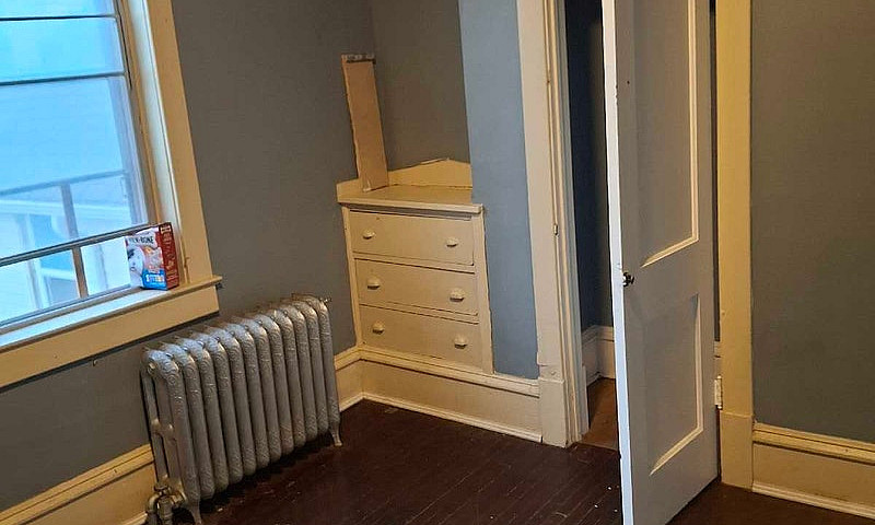 Large One Bedroom /F...