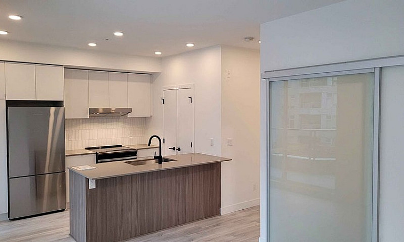 One (1) Bedroom Apar...