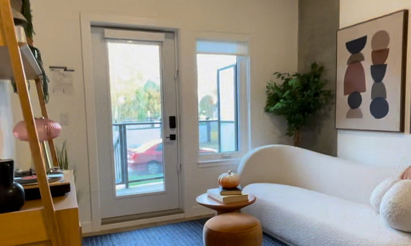 2 Bed 2 Bath Condo U...