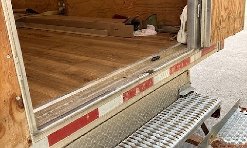 E-450 16 Feet  In Go...