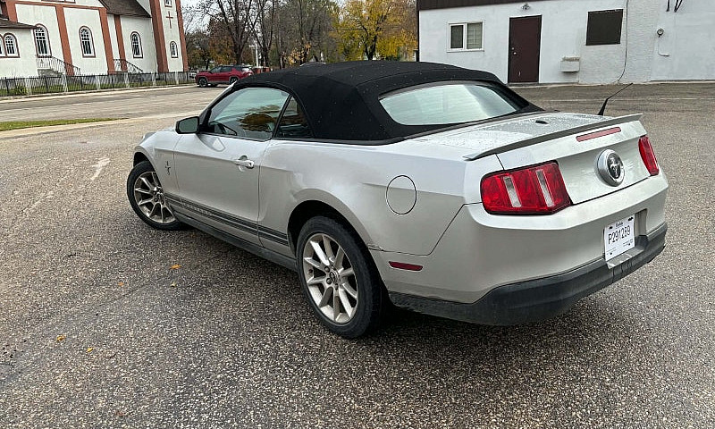 2010 Ford Mustang Co...