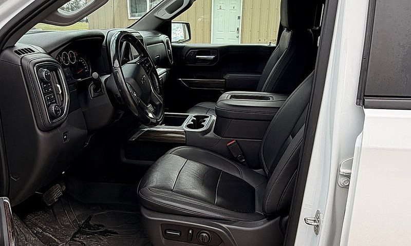 2021 Chevrolet Silve...