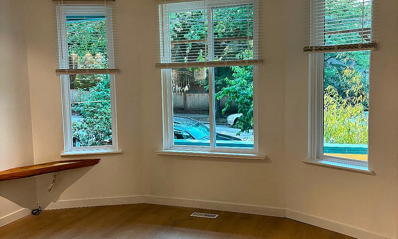 506 Victoria Drive -...