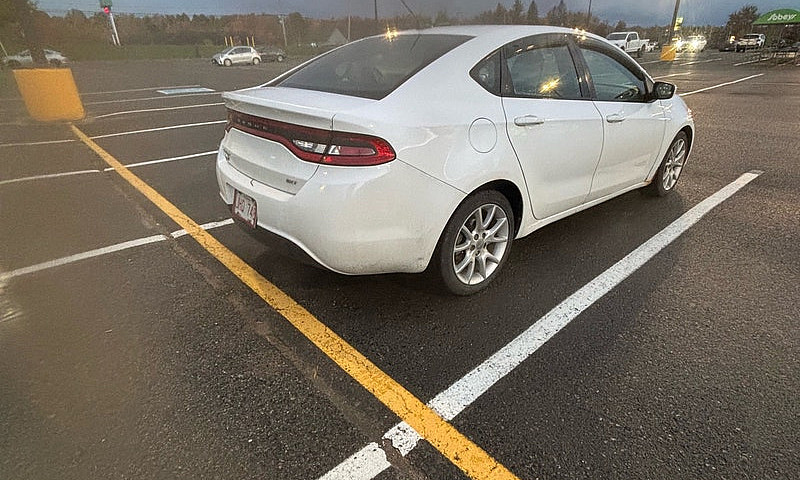 13 Dodge Dart Sxt...